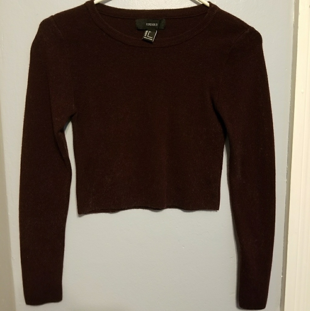 Maroon crop top
